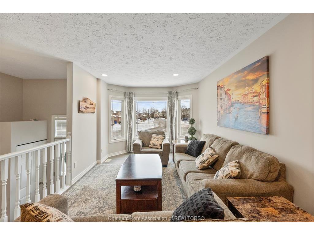 









55


Cartier

Place,
Chatham,




ON
N7L 5R1

