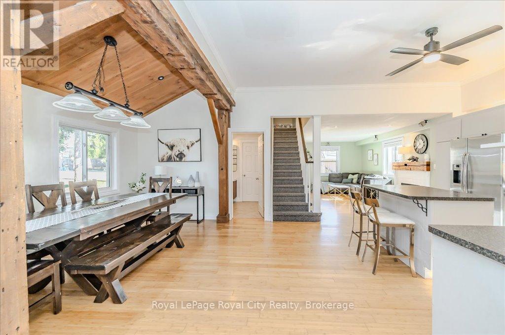 












1257 OLD 8 HIGHWAY

,
Hamilton,




Ontario
L0R1Z0

