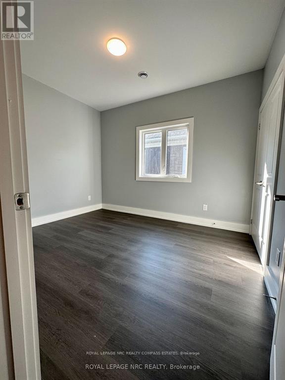 












58 GRIFFITH STREET

,
Welland (Welland Downtown),




Ontario
L3B4G6

