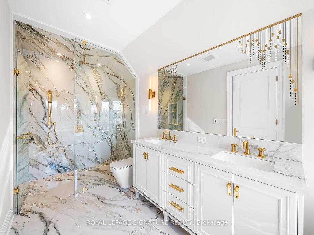 









505


Soudan

Avenue,
Toronto,




ON
M4S 1X1

