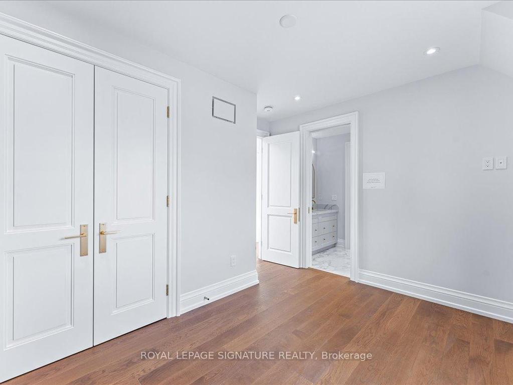 









505


Soudan

Avenue,
Toronto,




ON
M4S 1X1

