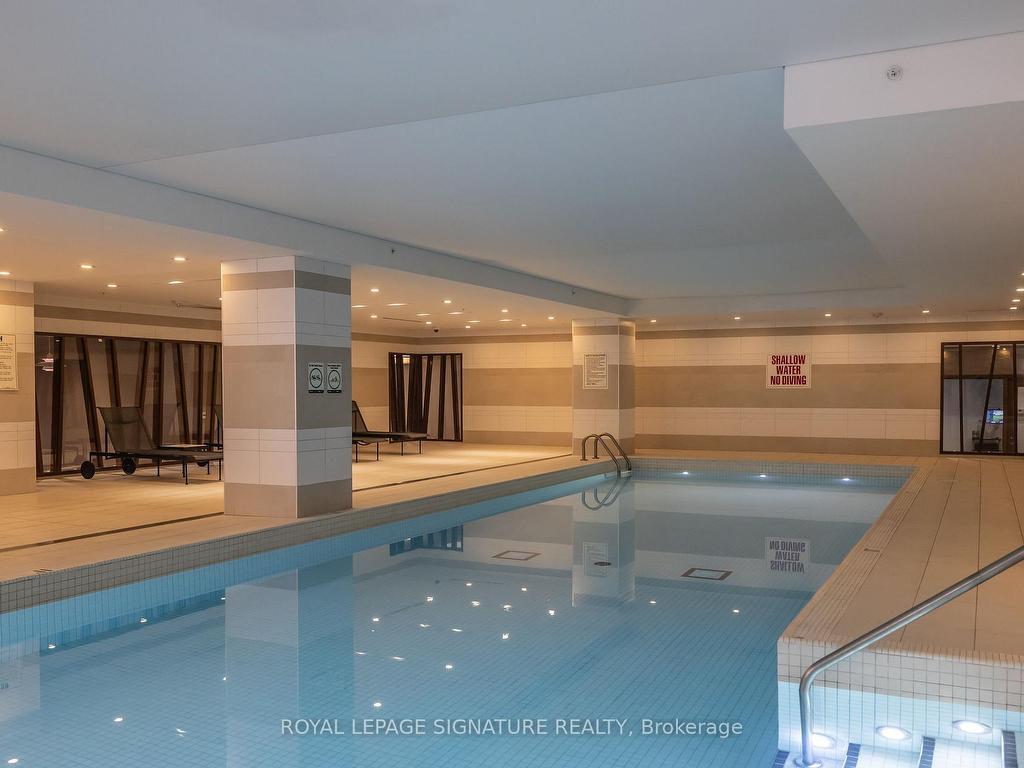 









111


St Clair

Avenue West, 925,
Toronto,




ON
M4V 1N5

