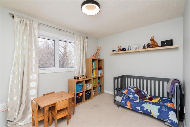 









2209


MCGREGOR FARM

RD,
East St Paul,




MB
R2E 1E9

