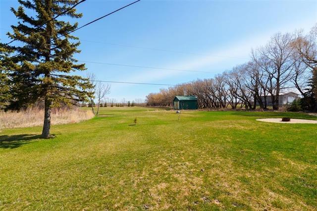 









2209


MCGREGOR FARM

RD,
East St Paul,




MB
R2E 1E9

