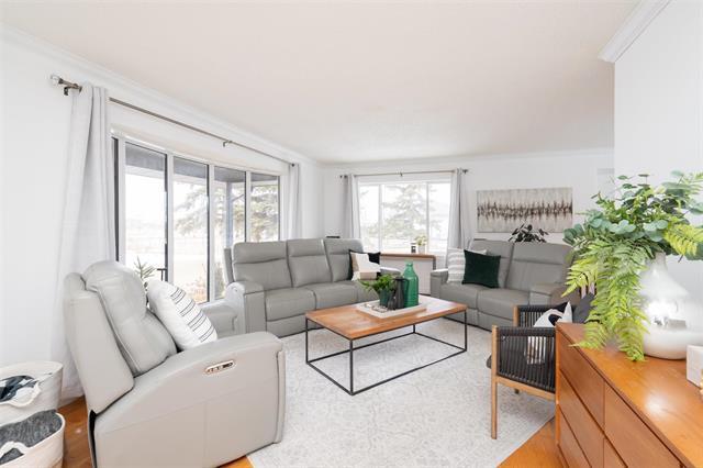 









2209


MCGREGOR FARM

RD,
East St Paul,




MB
R2E 1E9

