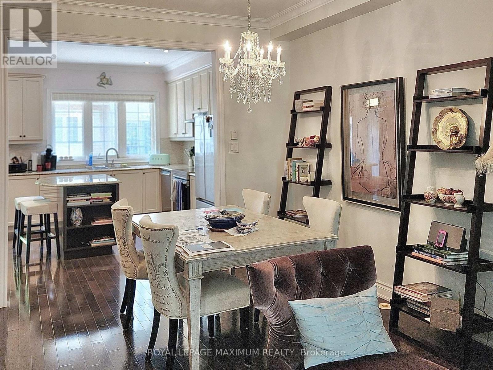 












9 FLOOK LANE

,
Toronto,




Ontario
M2R1C4

