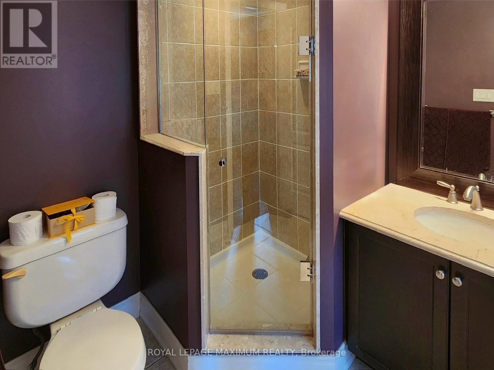 












9 FLOOK LANE

,
Toronto,




Ontario
M2R1C4

