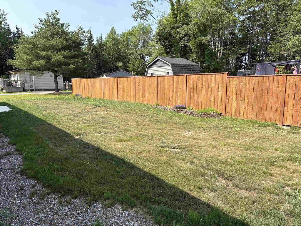 












9 Sleepy Hollow Lane

,
Enfield,




NS
B2T 1H8

