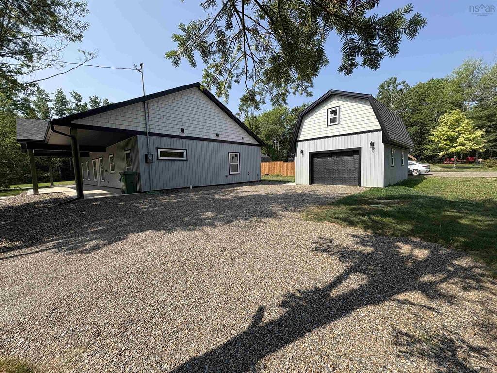 












9 Sleepy Hollow Lane

,
Enfield,




NS
B2T 1H8

