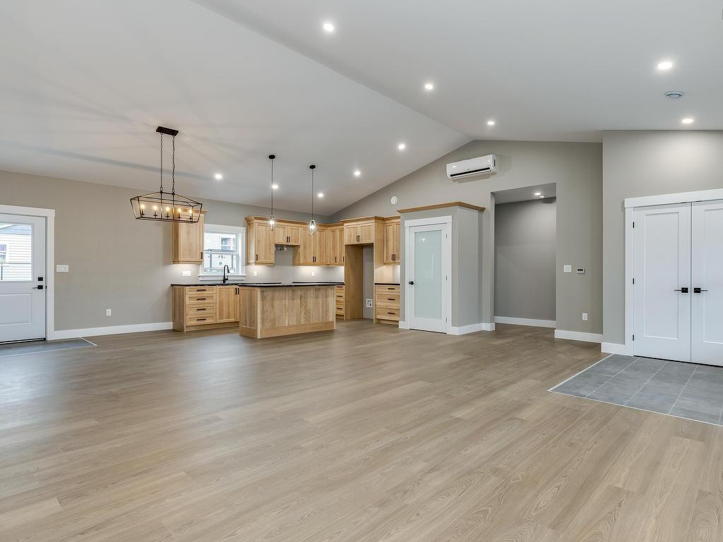 












9 Sleepy Hollow Lane

,
Enfield,




NS
B2T 1H8

