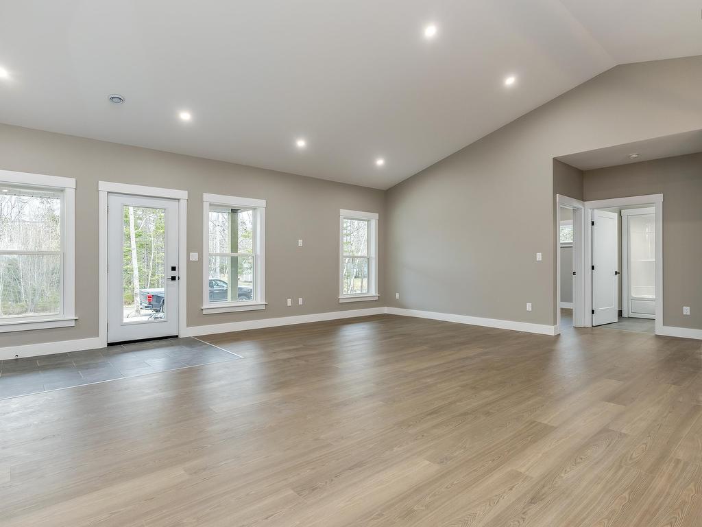 












9 Sleepy Hollow Lane

,
Enfield,




NS
B2T 1H8

