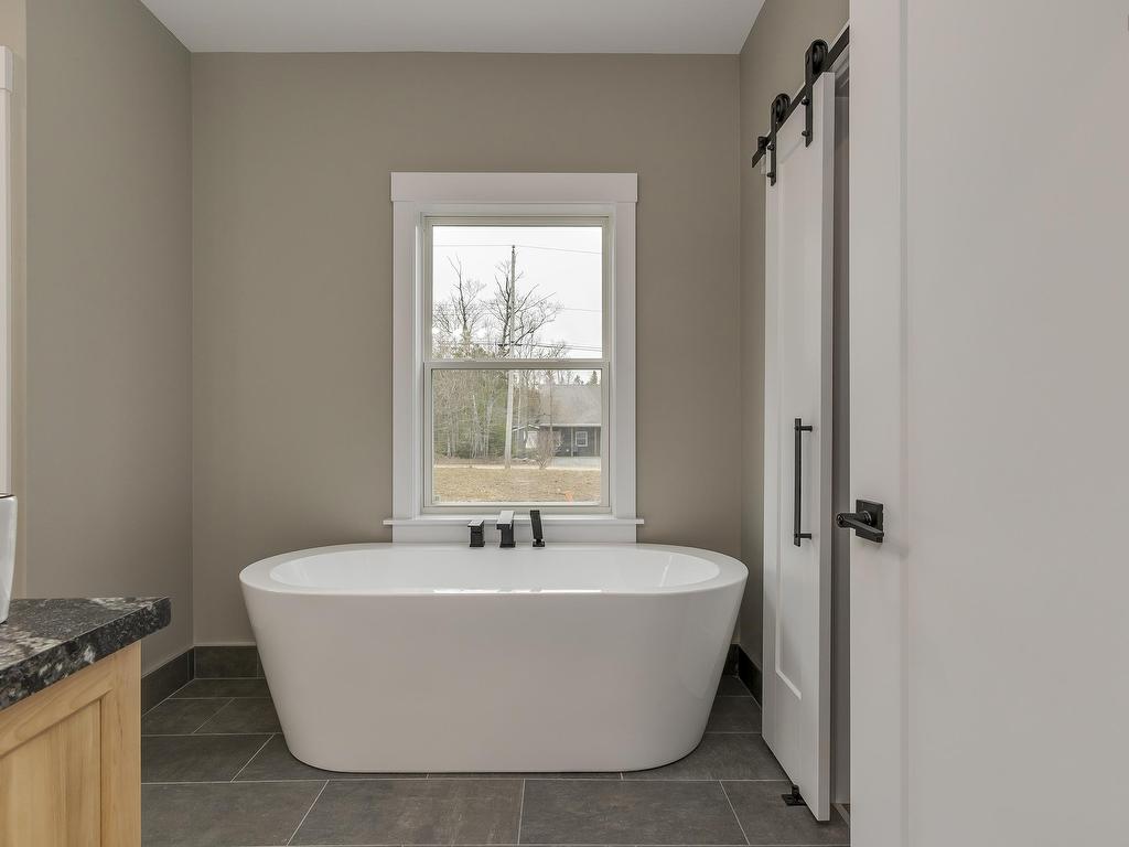 












9 Sleepy Hollow Lane

,
Enfield,




NS
B2T 1H8

