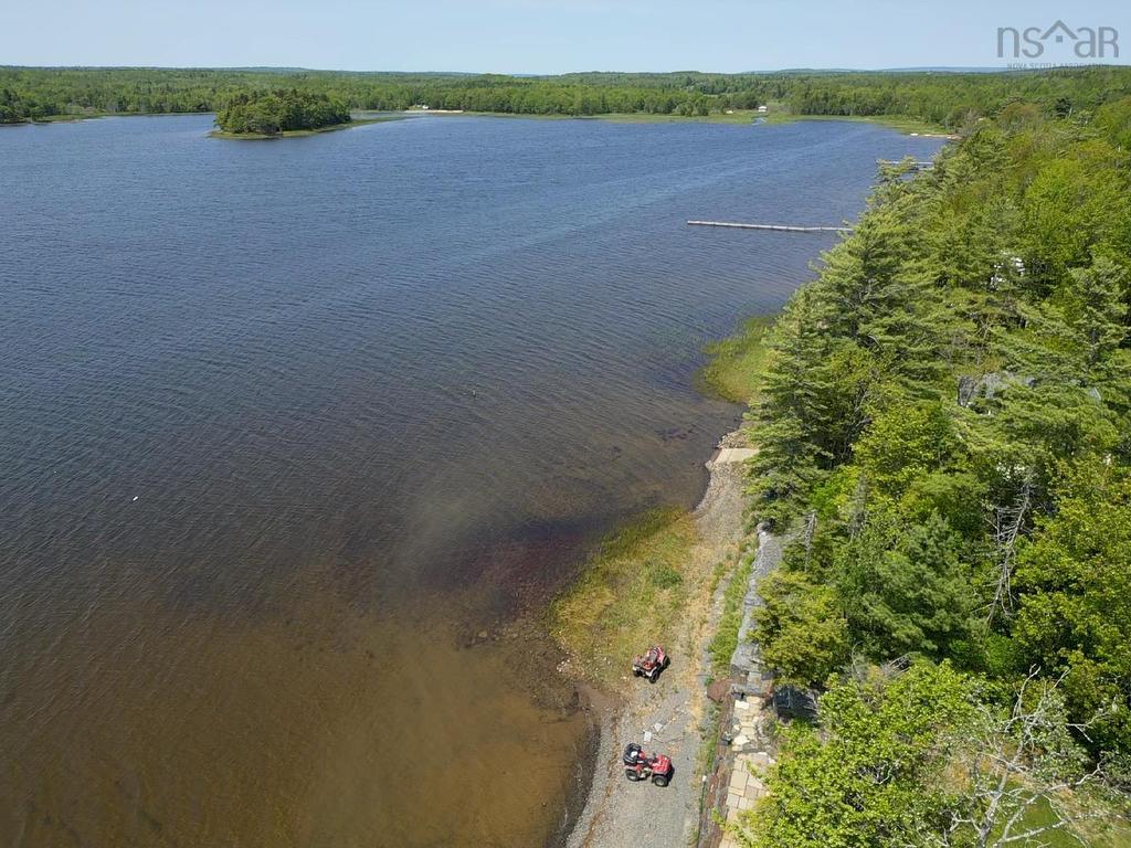 












9 Sleepy Hollow Lane

,
Enfield,




NS
B2T 1H8

