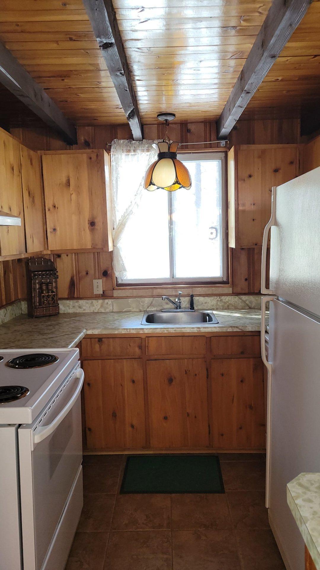 









330


Rue de l'Edelweiss

,
Sainte-Agathe-des-Monts,




QC
J8C0J9

