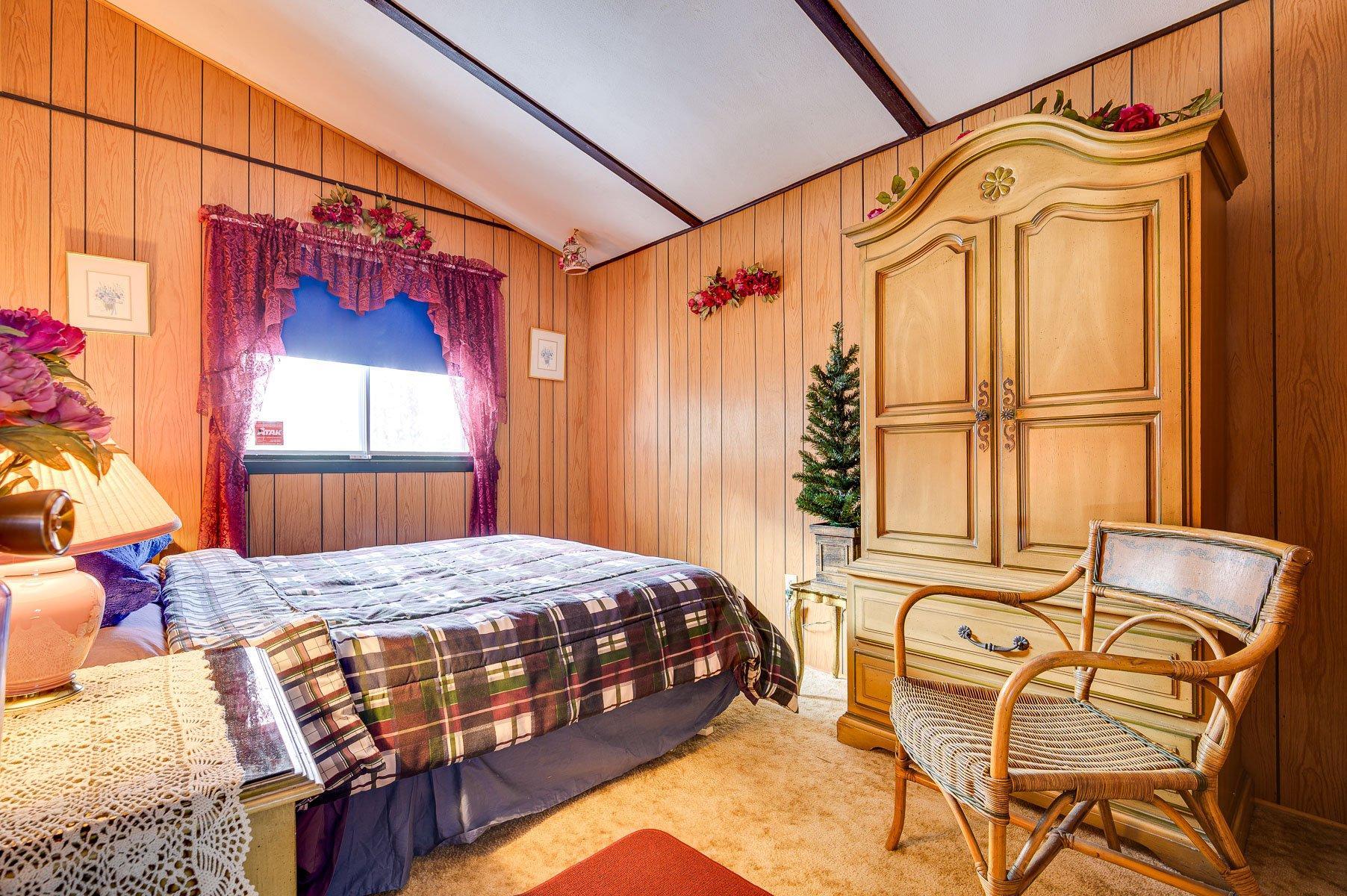 









330Z

 - 330AZ


Rue de l'Edelweiss

,
Sainte-Agathe-des-Monts,




QC
J8C0J9

