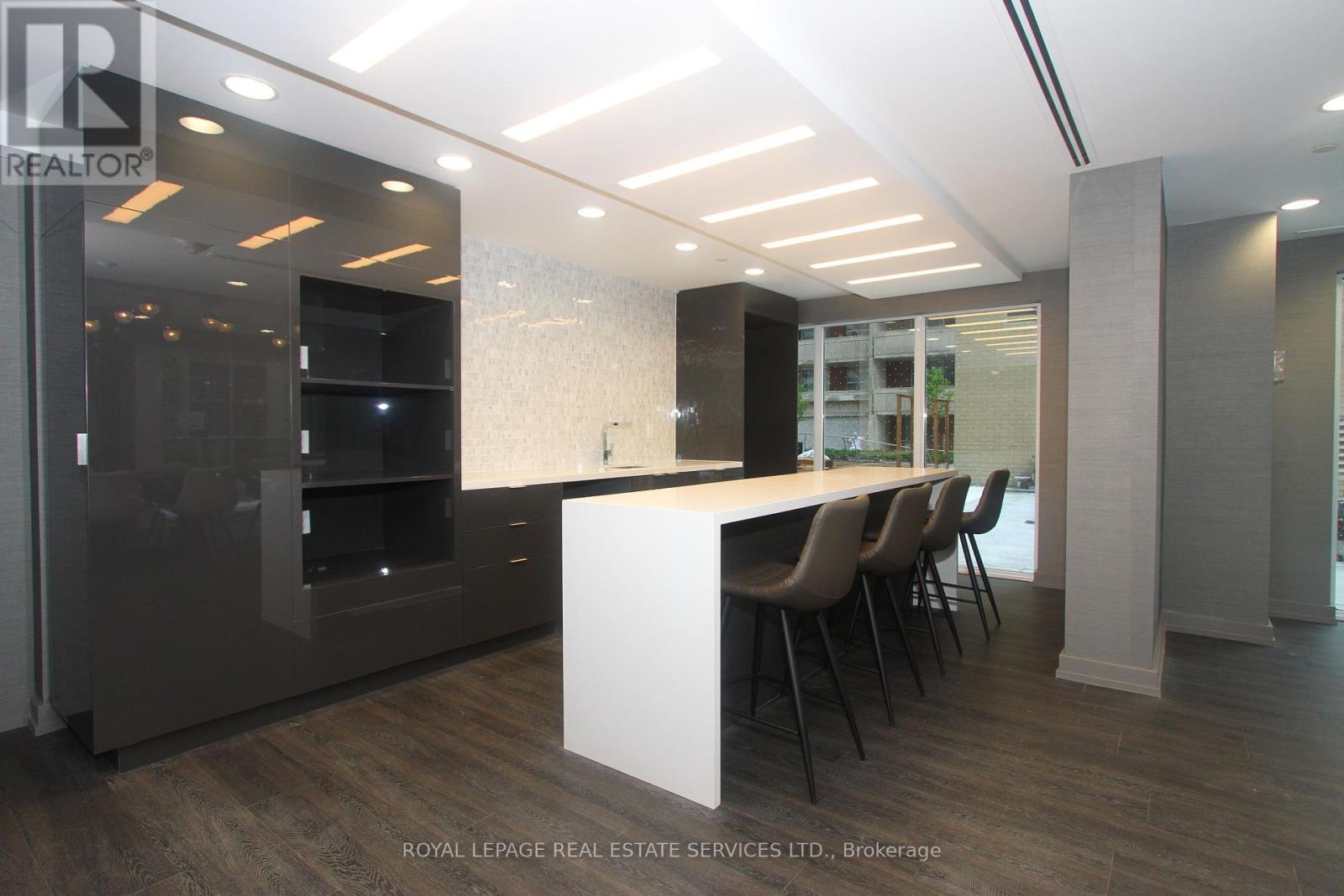 












280 BLEECKER STREET

,
Toronto,




Ontario
M4X1M2

