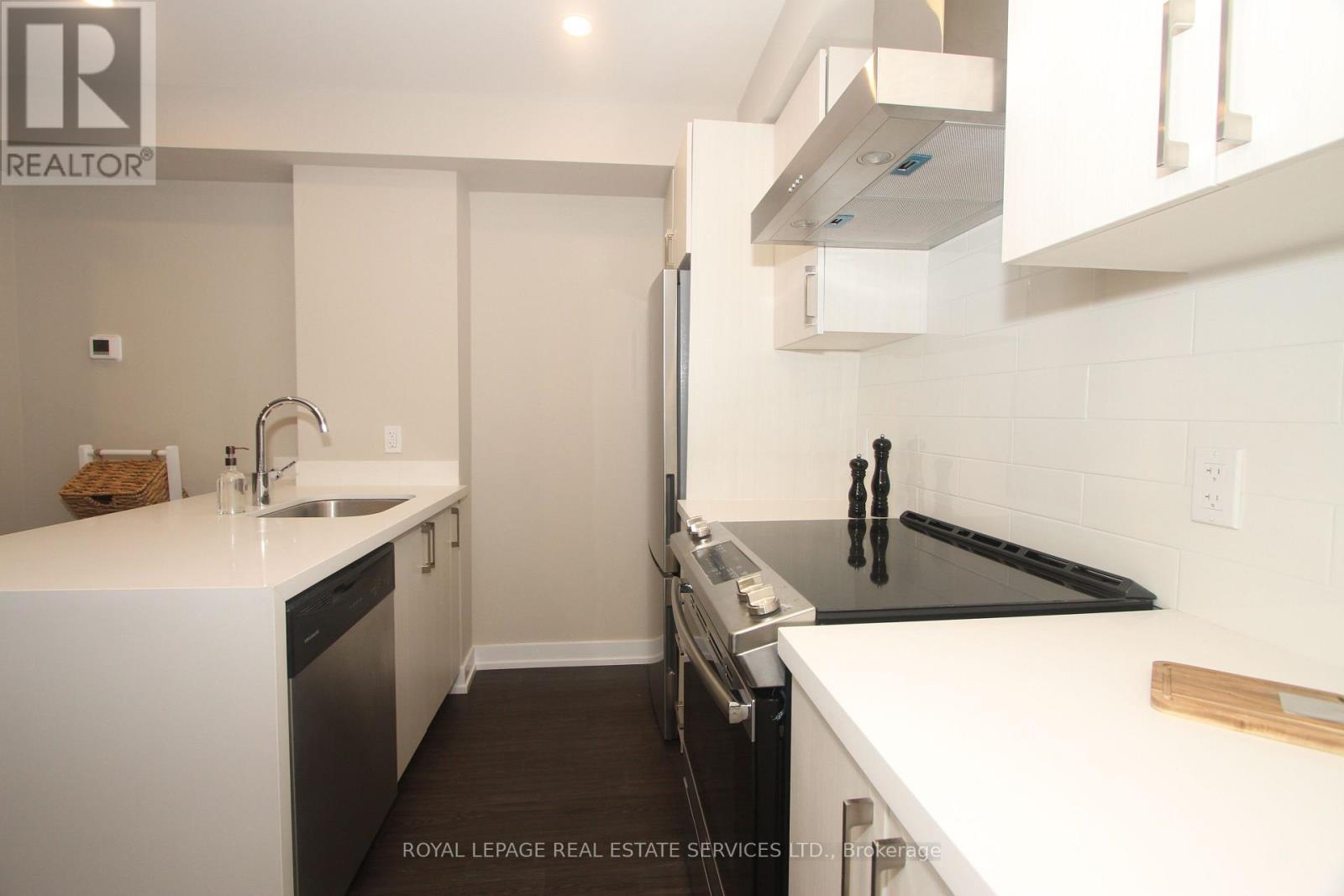 












280 BLEECKER STREET

,
Toronto,




Ontario
M4X1M2

