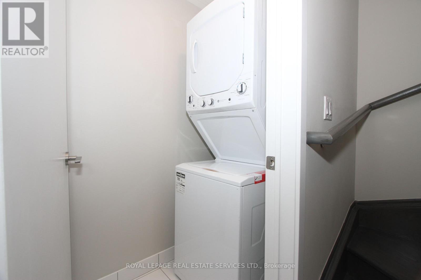 












280 BLEECKER STREET

,
Toronto,




Ontario
M4X1M2

