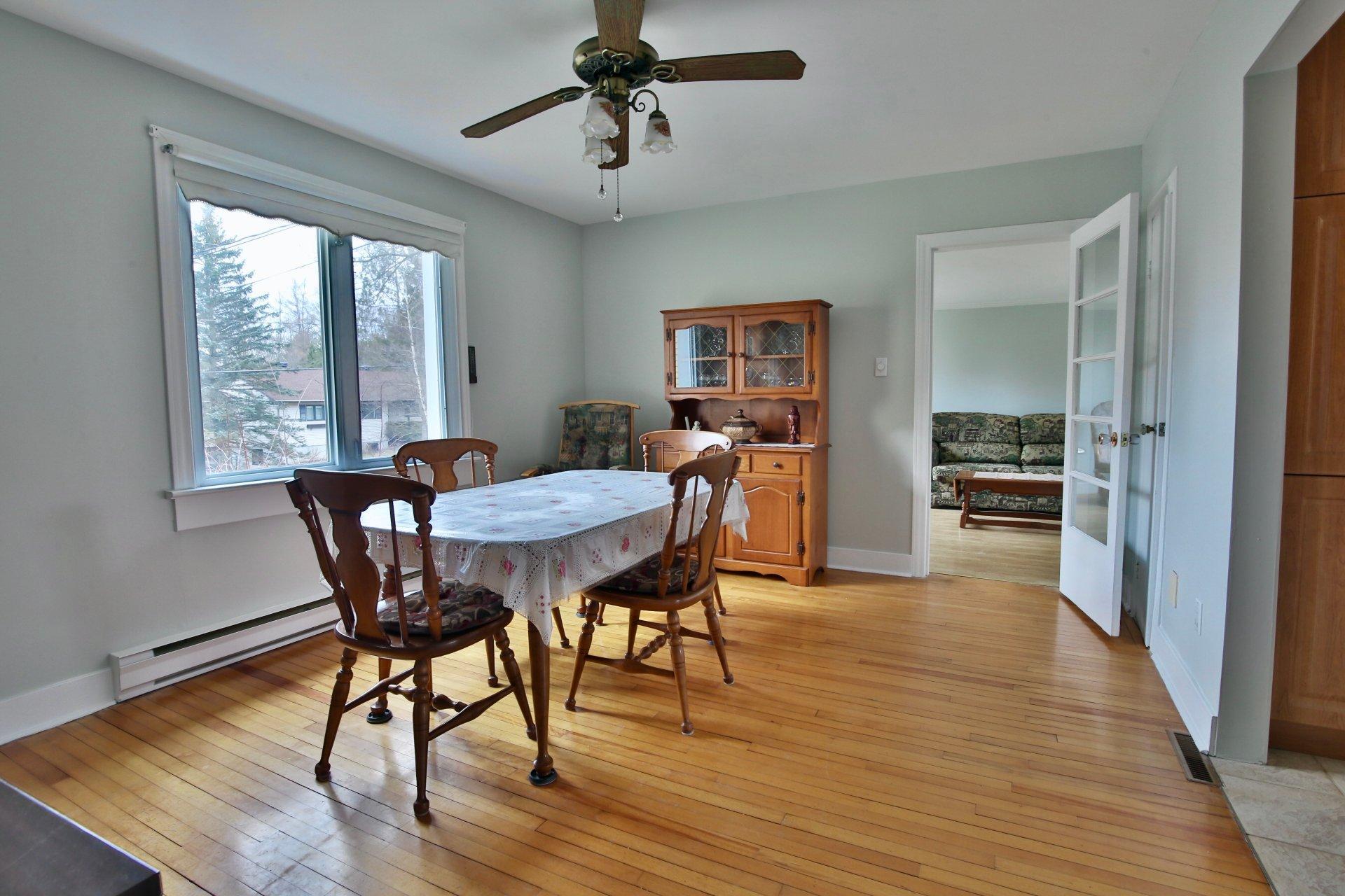 









49


Rue Academy

,
Sutton,




QC
J0E2K0

