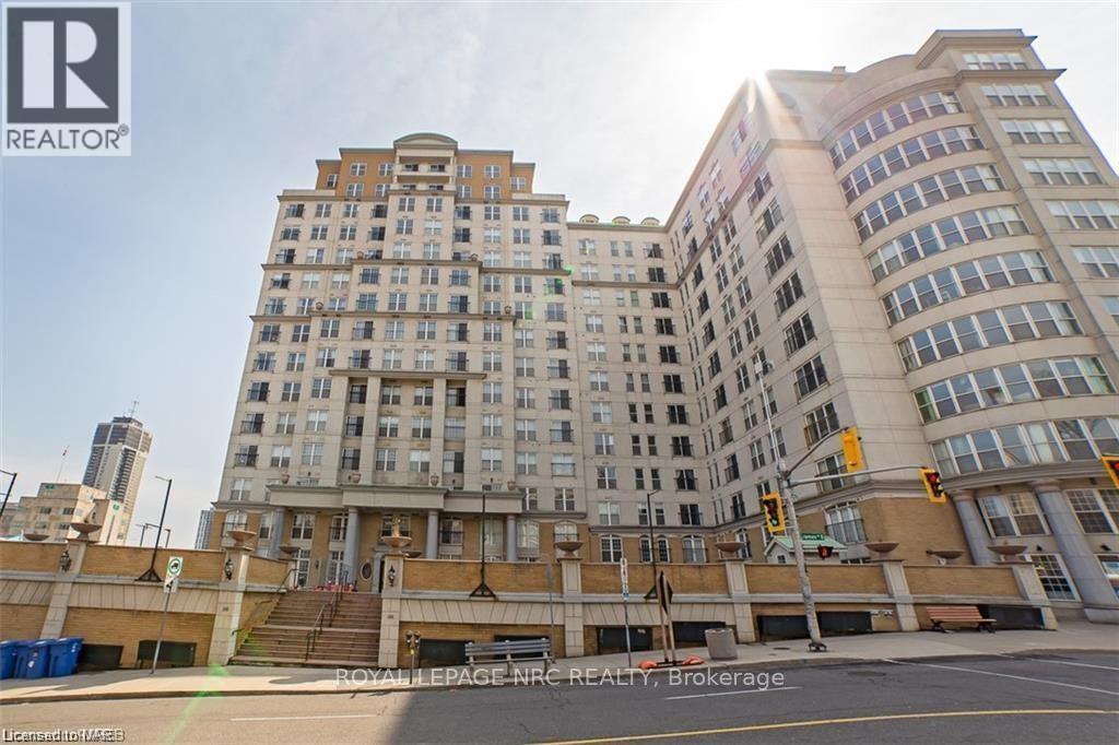 












812 - 135 JAMES STREET S

,
Hamilton (Corktown),




Ontario
L8P2Z6

