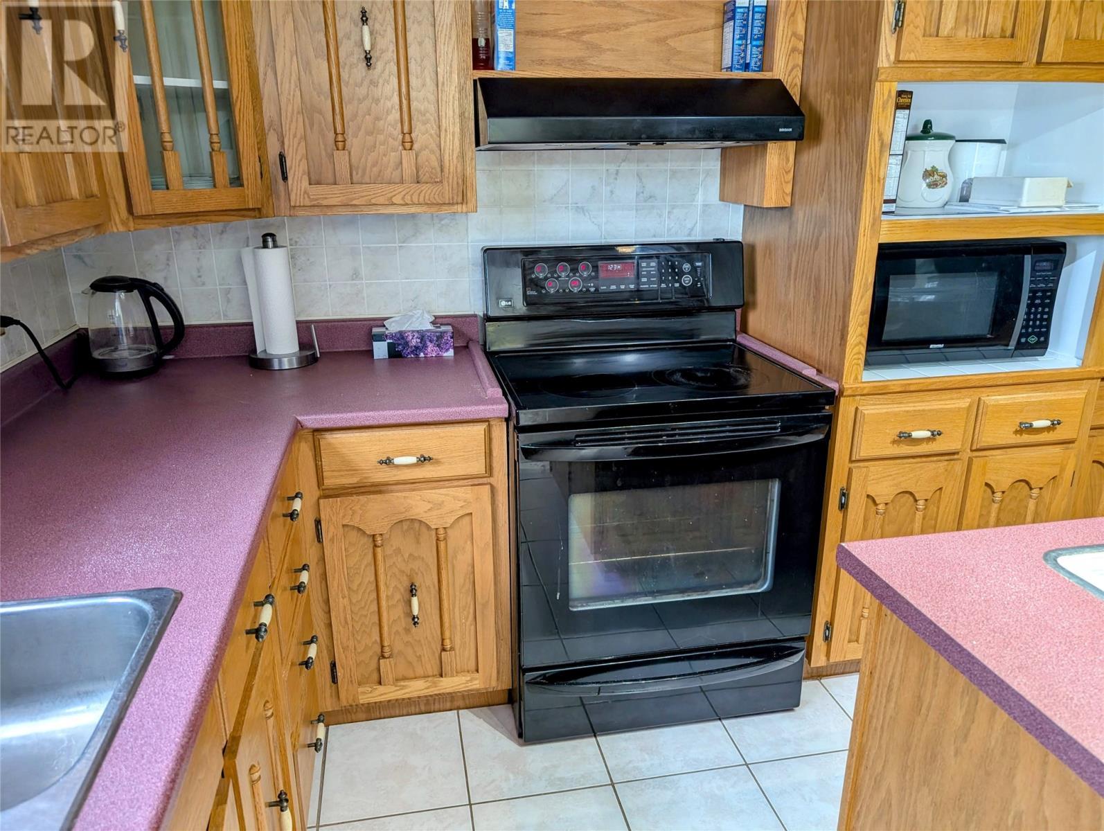 












88 Main Street

,
Pilley's Island,




Newfoundland & Labrador
A0J1M0

