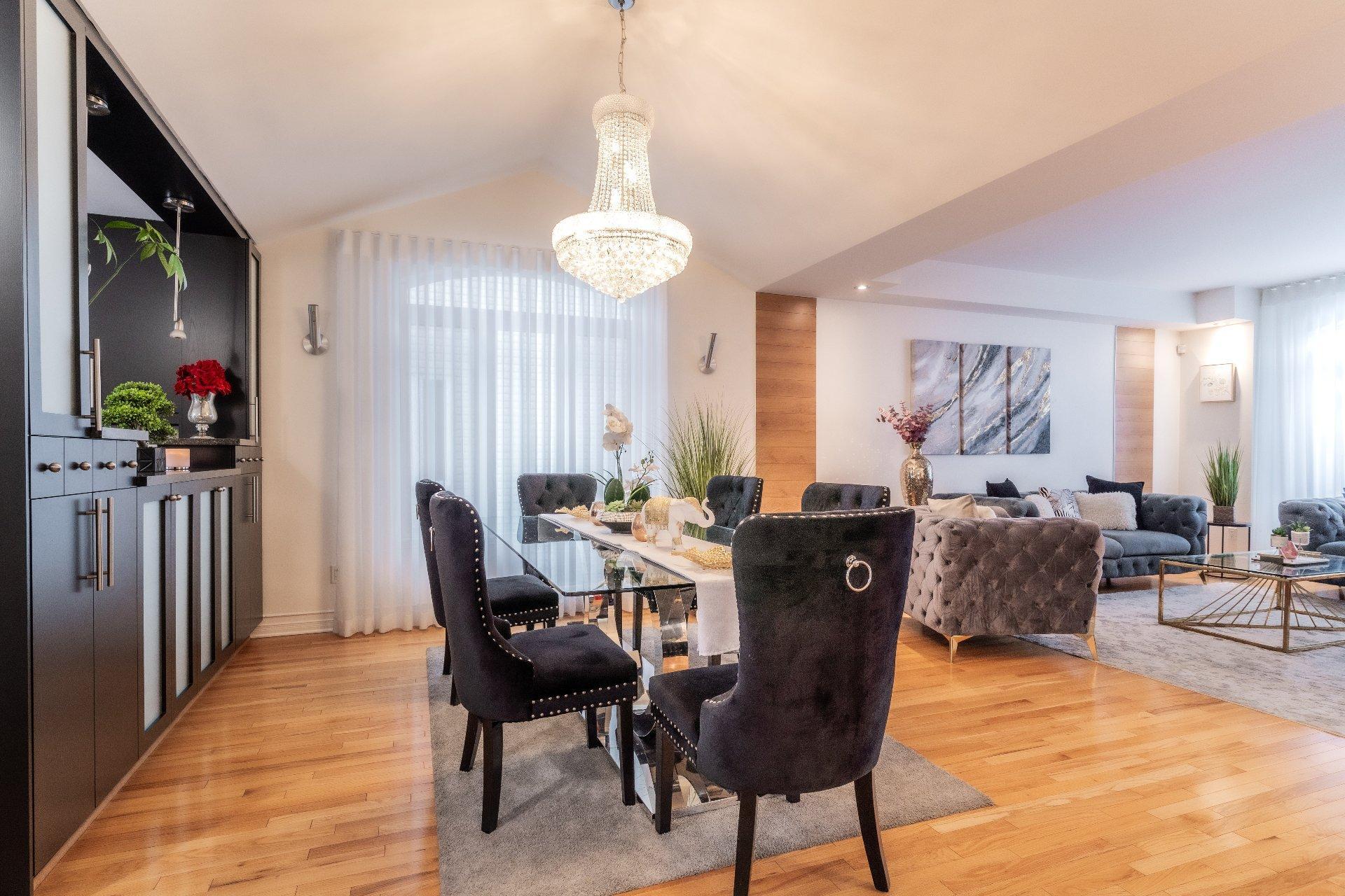 









1362


Rue Vivaldi

,
Repentigny (Repentigny),




QC
J5Y4E6

