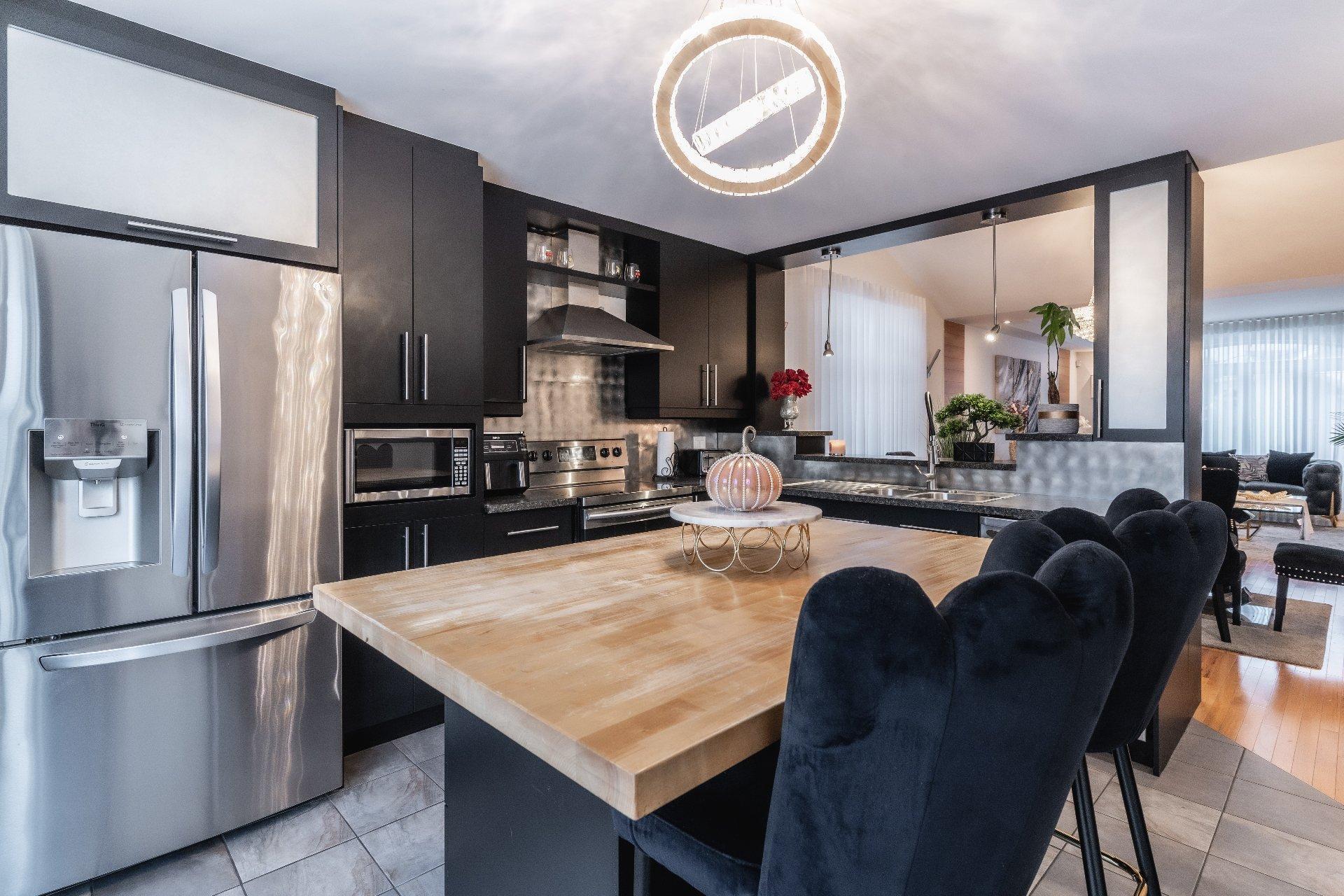 









1362


Rue Vivaldi

,
Repentigny (Repentigny),




QC
J5Y4E6

