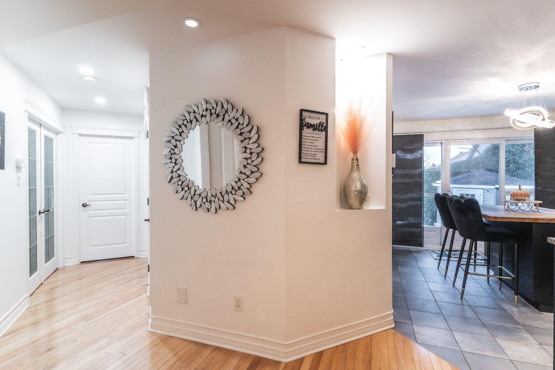 









1362


Rue Vivaldi

,
Repentigny (Repentigny),




QC
J5Y4E6

