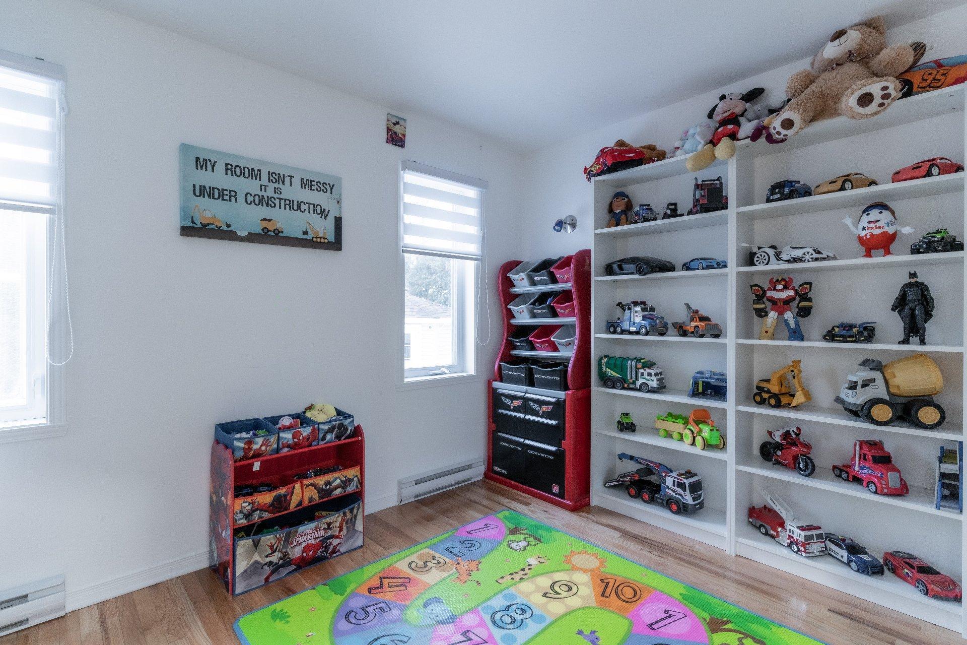 









1362


Rue Vivaldi

,
Repentigny (Repentigny),




QC
J5Y4E6

