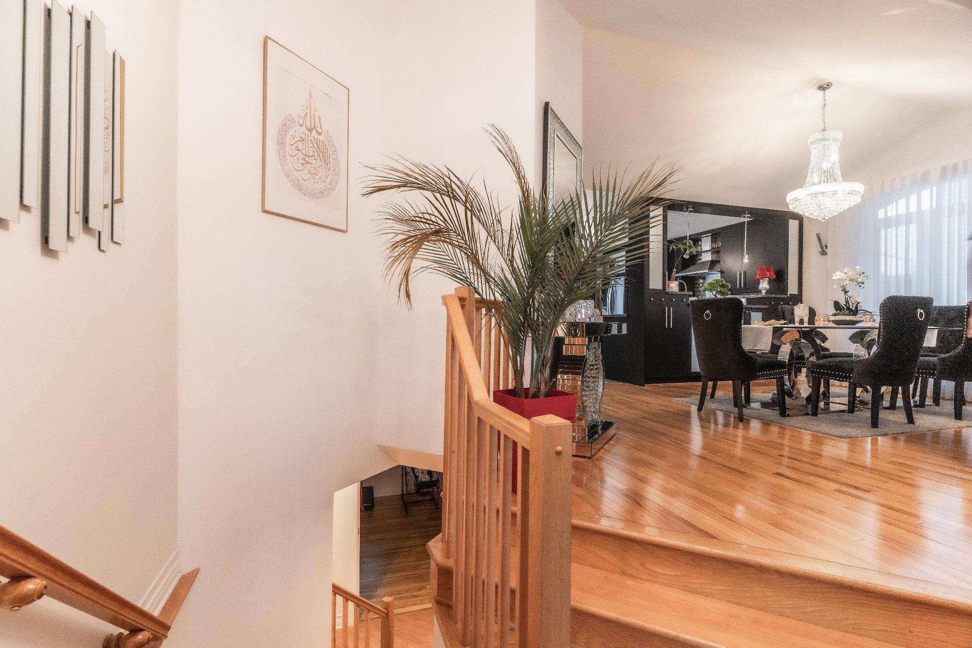 









1362


Rue Vivaldi

,
Repentigny (Repentigny),




QC
J5Y4E6

