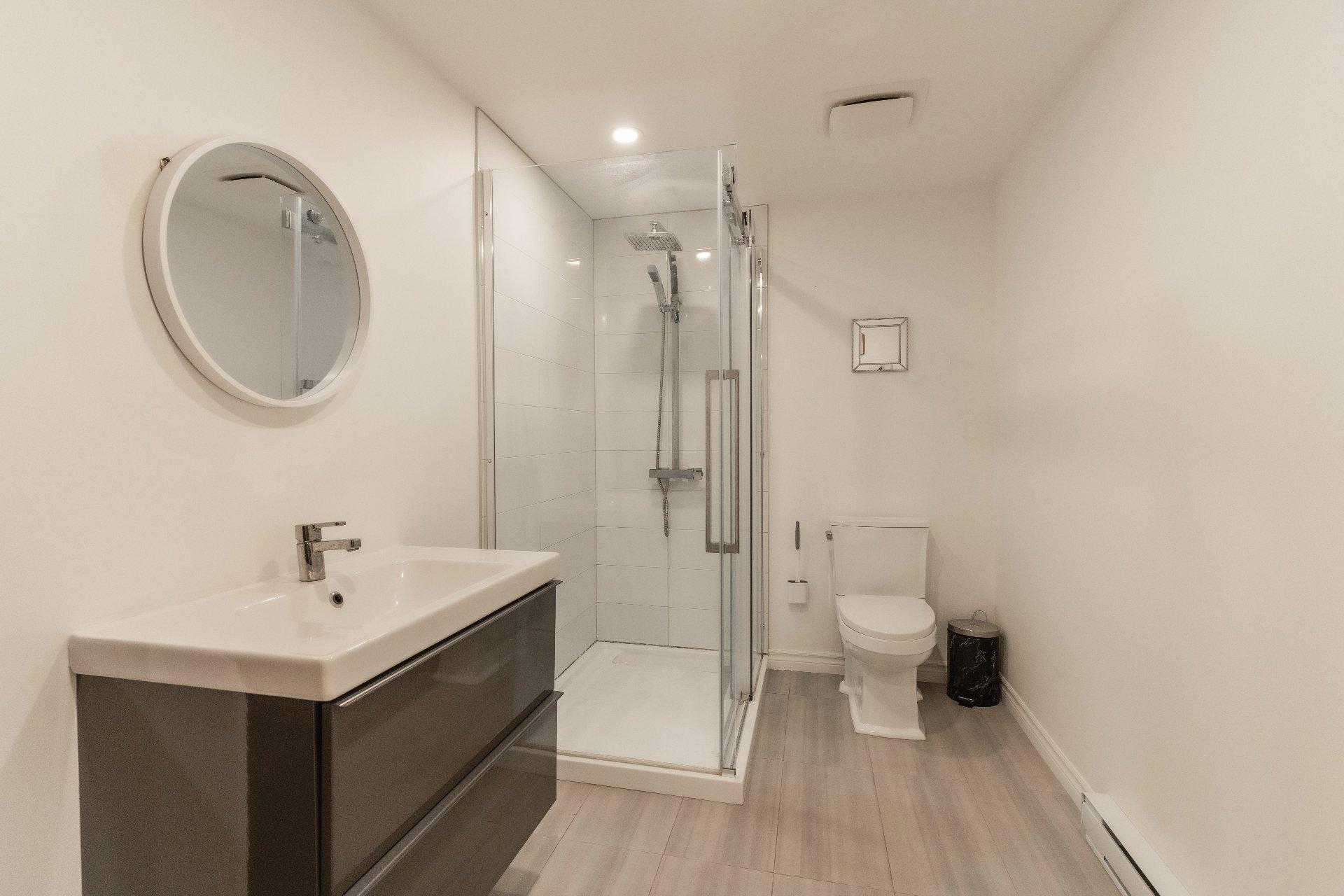 









1362


Rue Vivaldi

,
Repentigny (Repentigny),




QC
J5Y4E6

