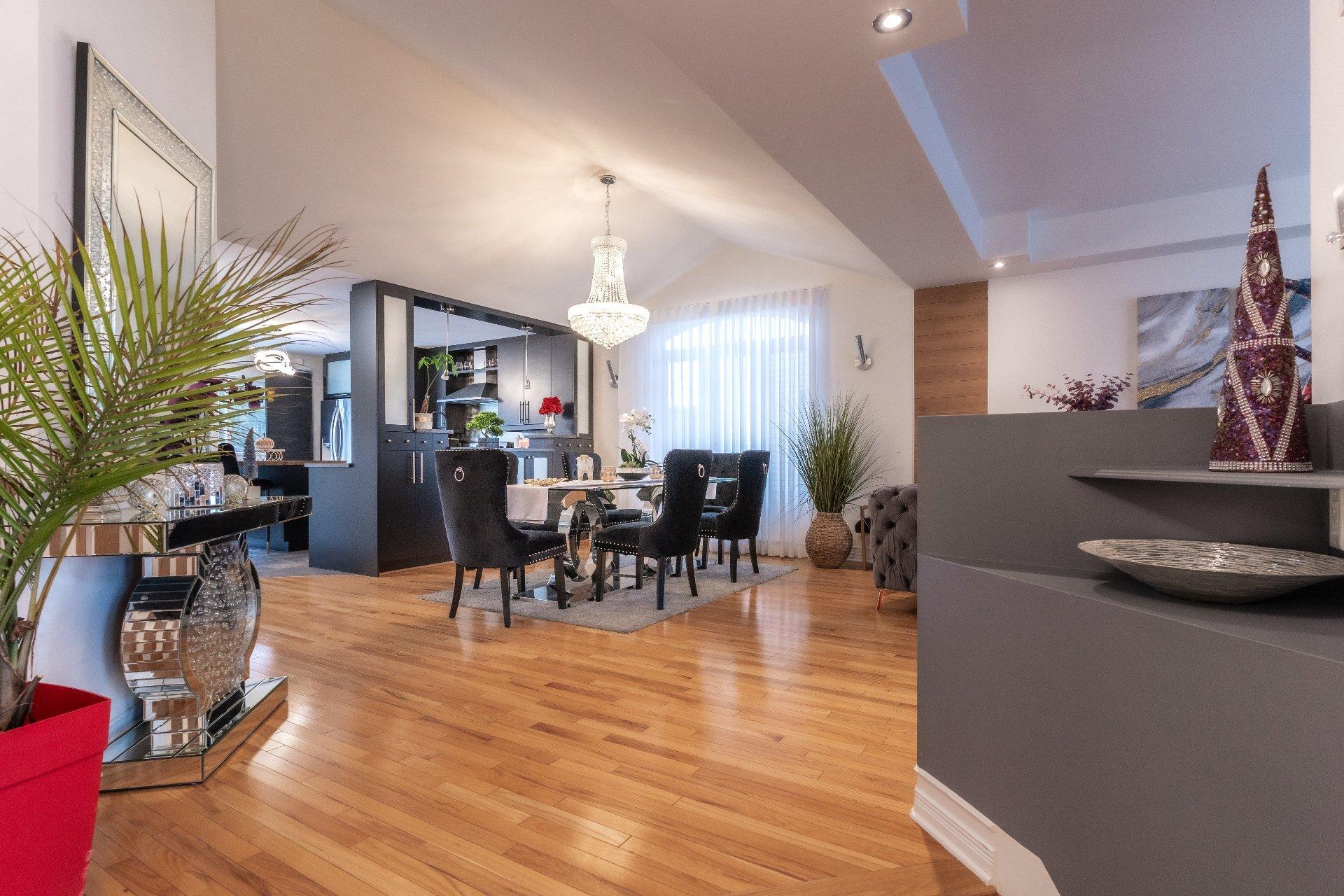 









1362


Rue Vivaldi

,
Repentigny (Repentigny),




QC
J5Y4E6

