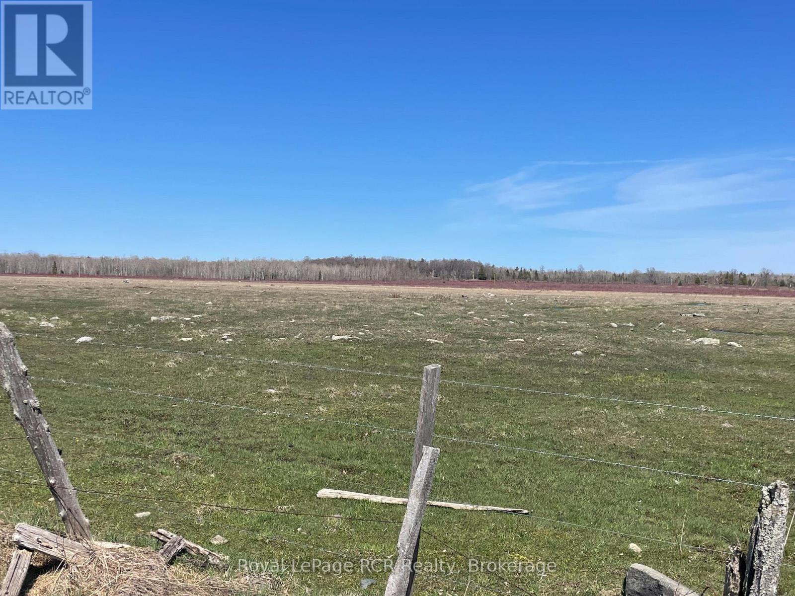












250 SCOTCH LINE ROAD

,
Assiginack,







Ontario
P0P1W0

