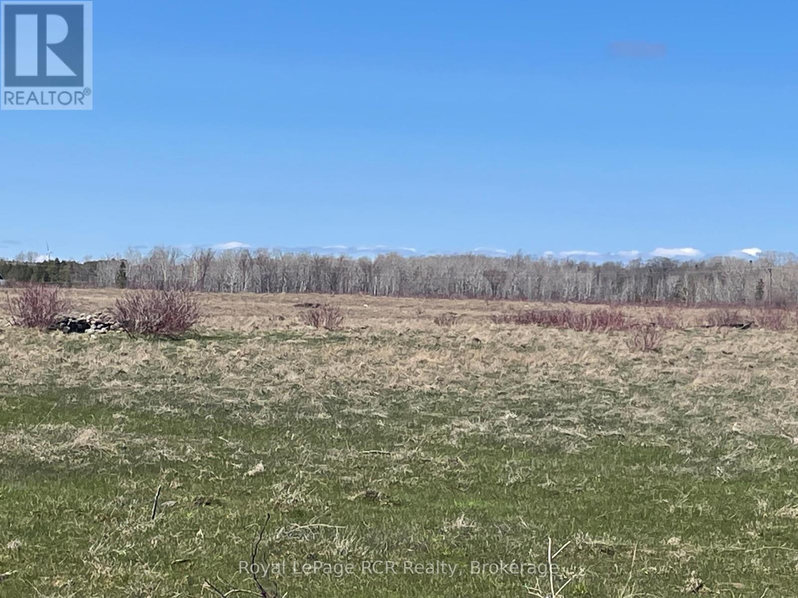 












250 SCOTCH LINE ROAD

,
Assiginack,







Ontario
P0P1W0

