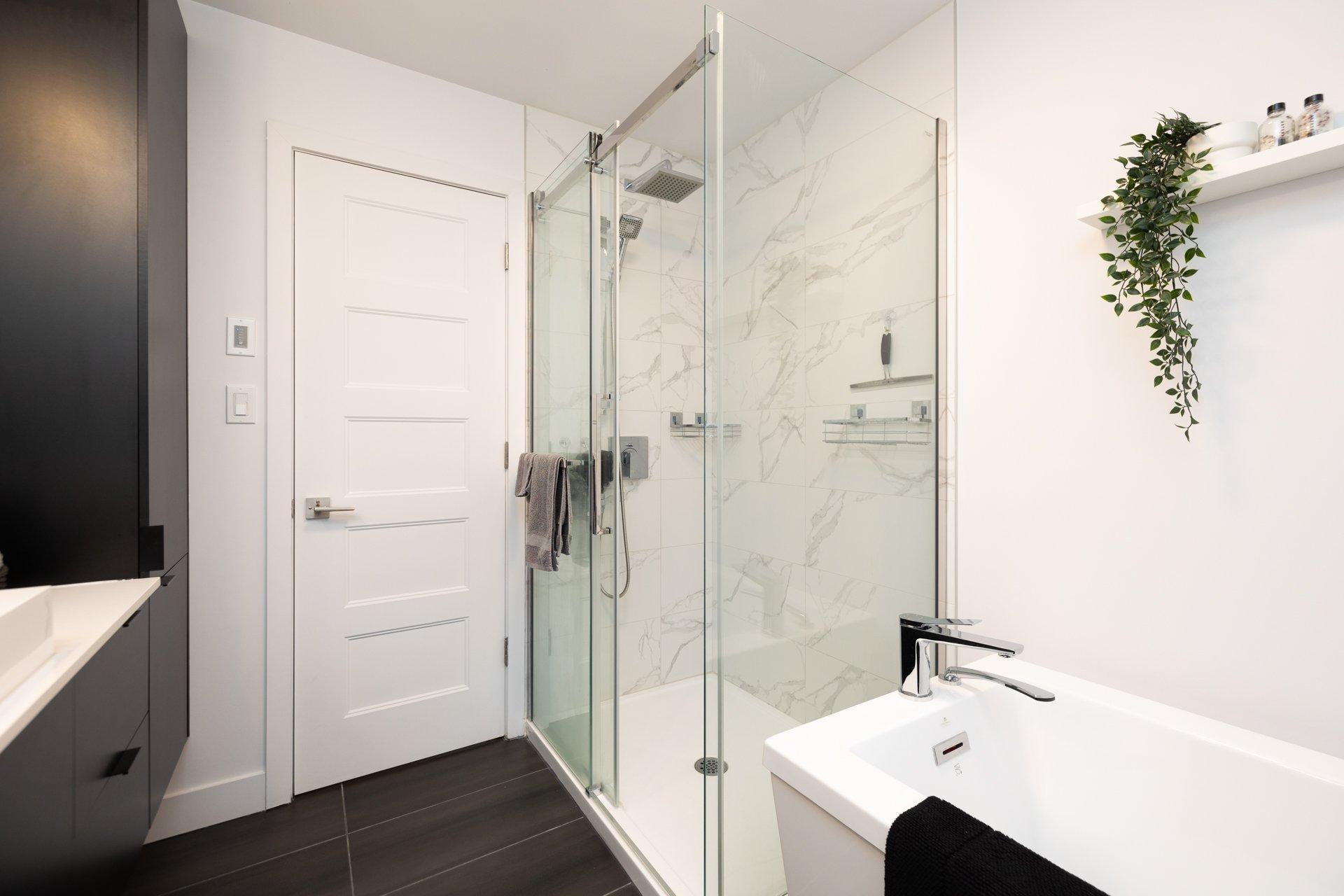 









60


Rue Toe-Blake

, 303,
Vaudreuil-Dorion,




QC
J7V3R6

