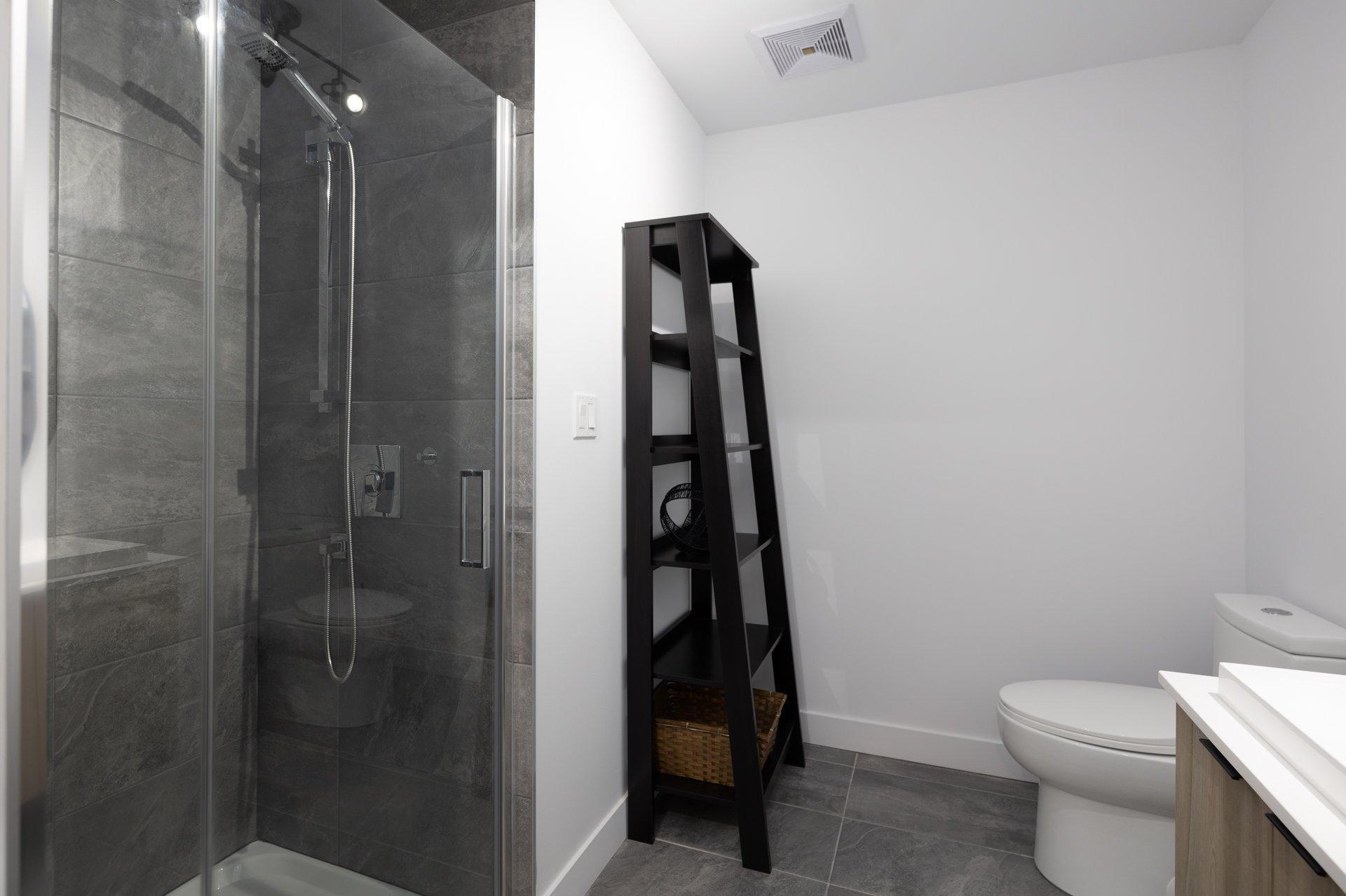 









60


Rue Toe-Blake

, 303,
Vaudreuil-Dorion,




QC
J7V3R6

