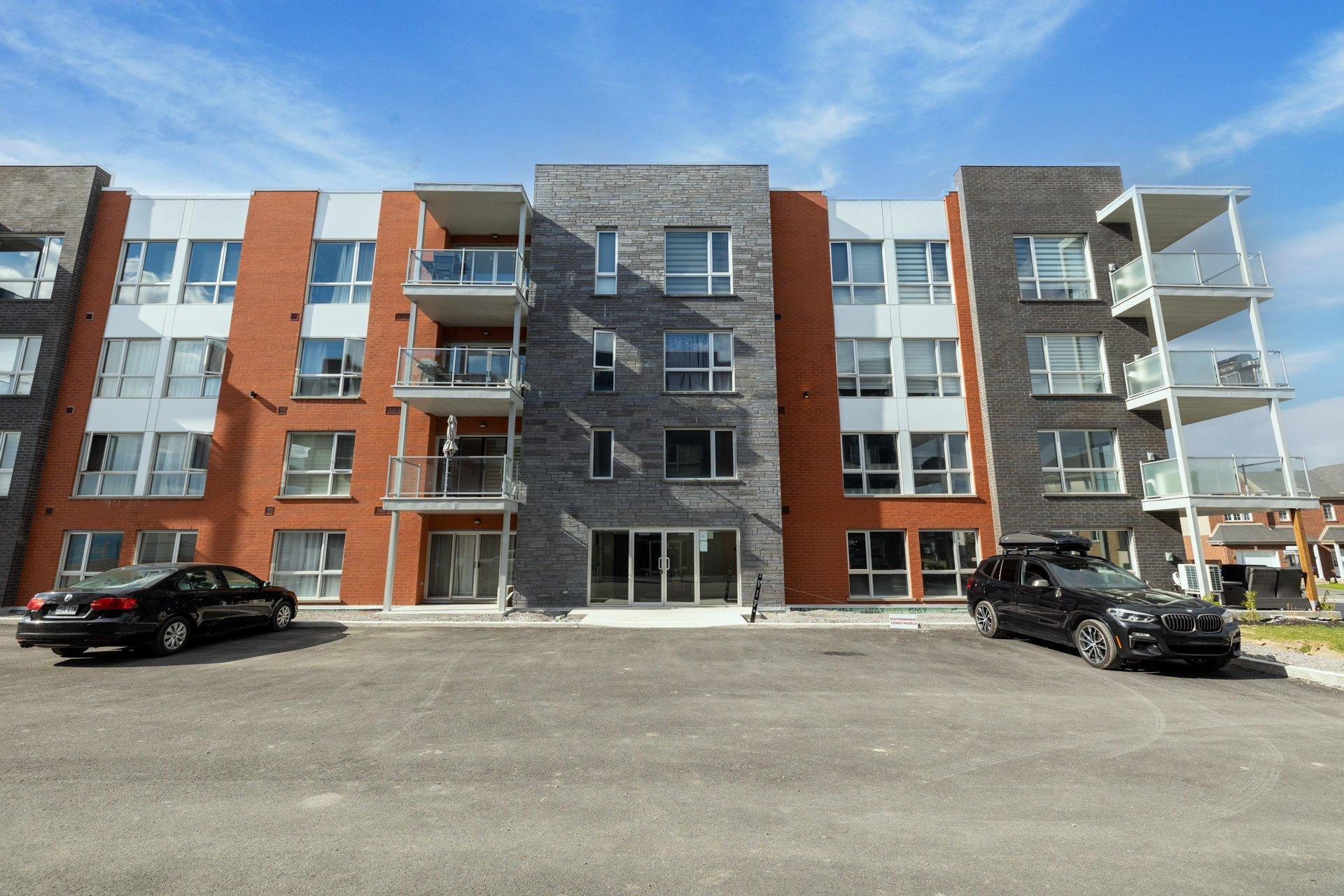 









60


Rue Toe-Blake

, 303,
Vaudreuil-Dorion,




QC
J7V3R6

