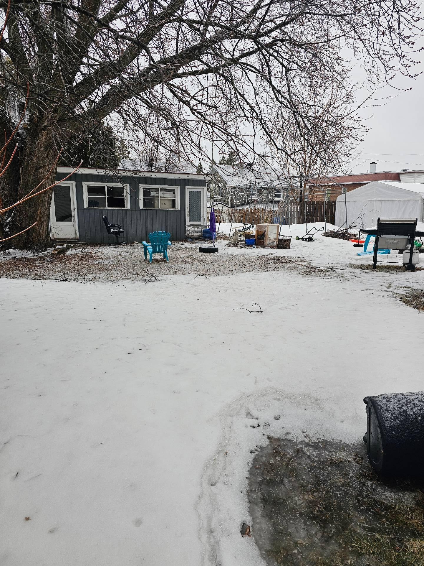 









510

 - 512


Av. Robert-Boulanger

,
Shawinigan,




QC
G9T2A4

