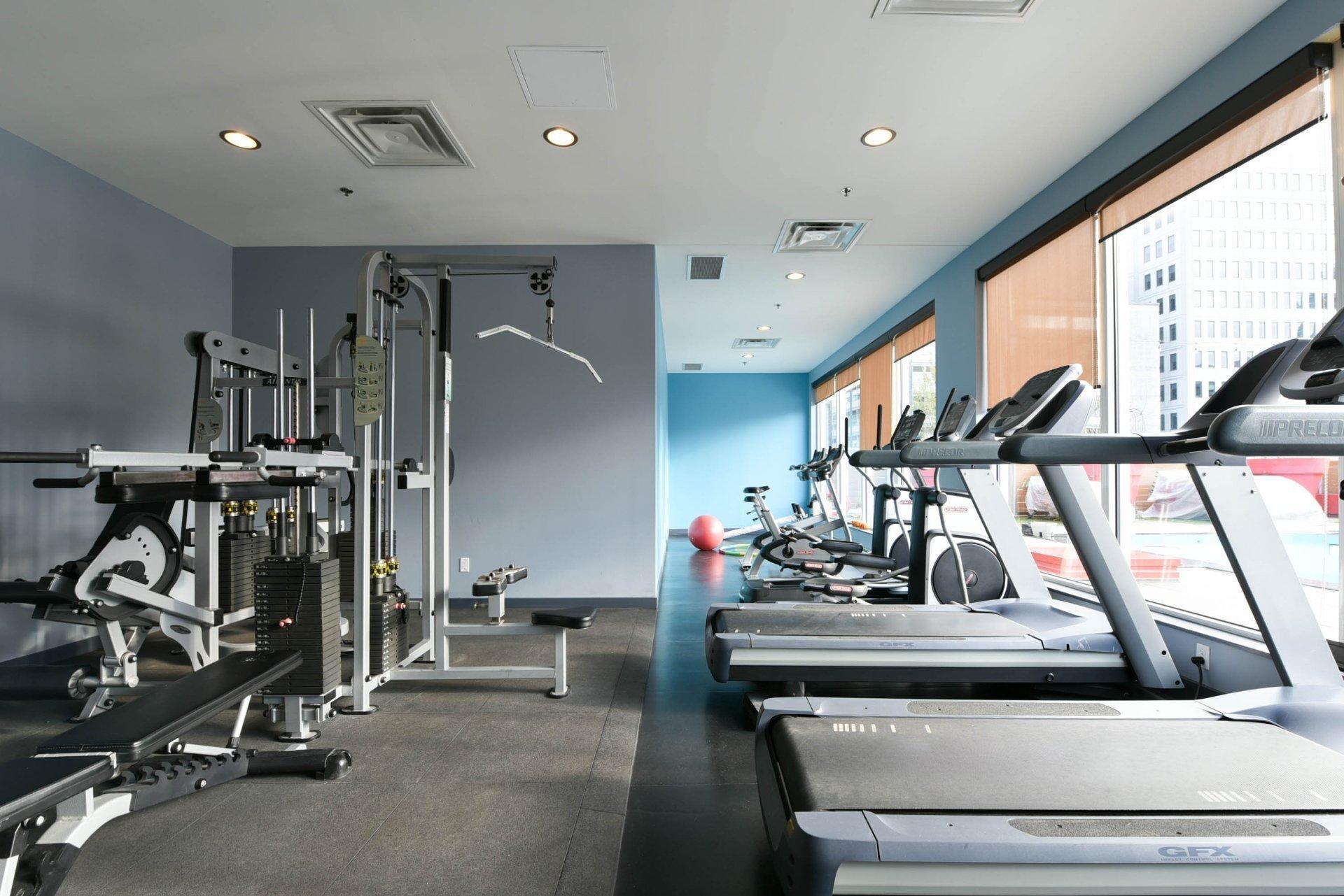 









1200


Rue St-Alexandre

, 230,
Montréal (Ville-Marie),




QC
H3B3H5

