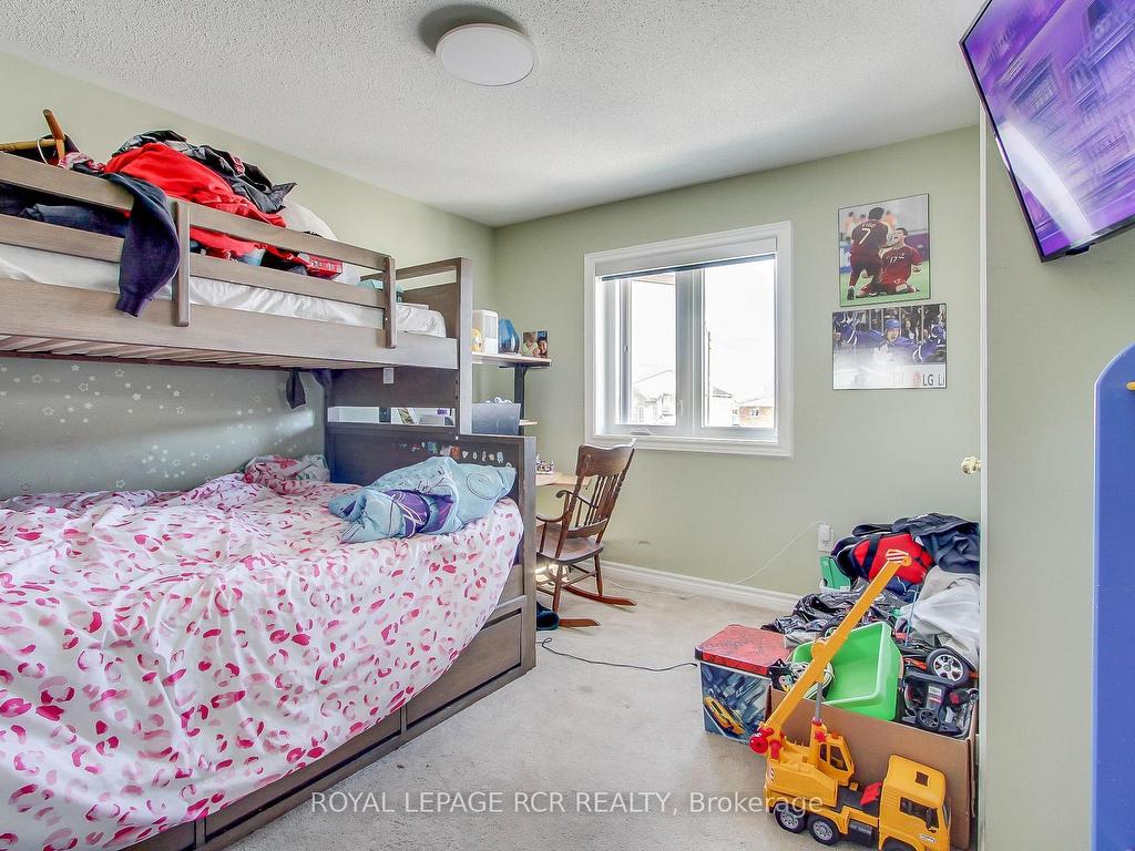









1996


Prince

Court,
Innisfil,




ON
L9S 0E7

