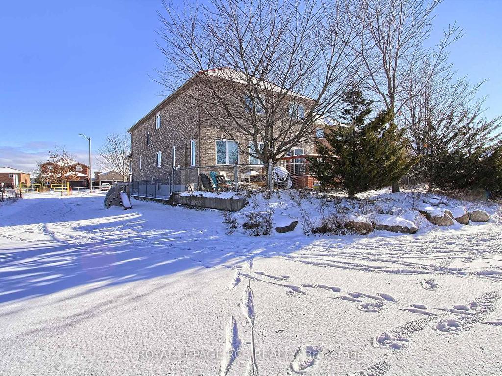 









1996


Prince

Court,
Innisfil,




ON
L9S 0E7


