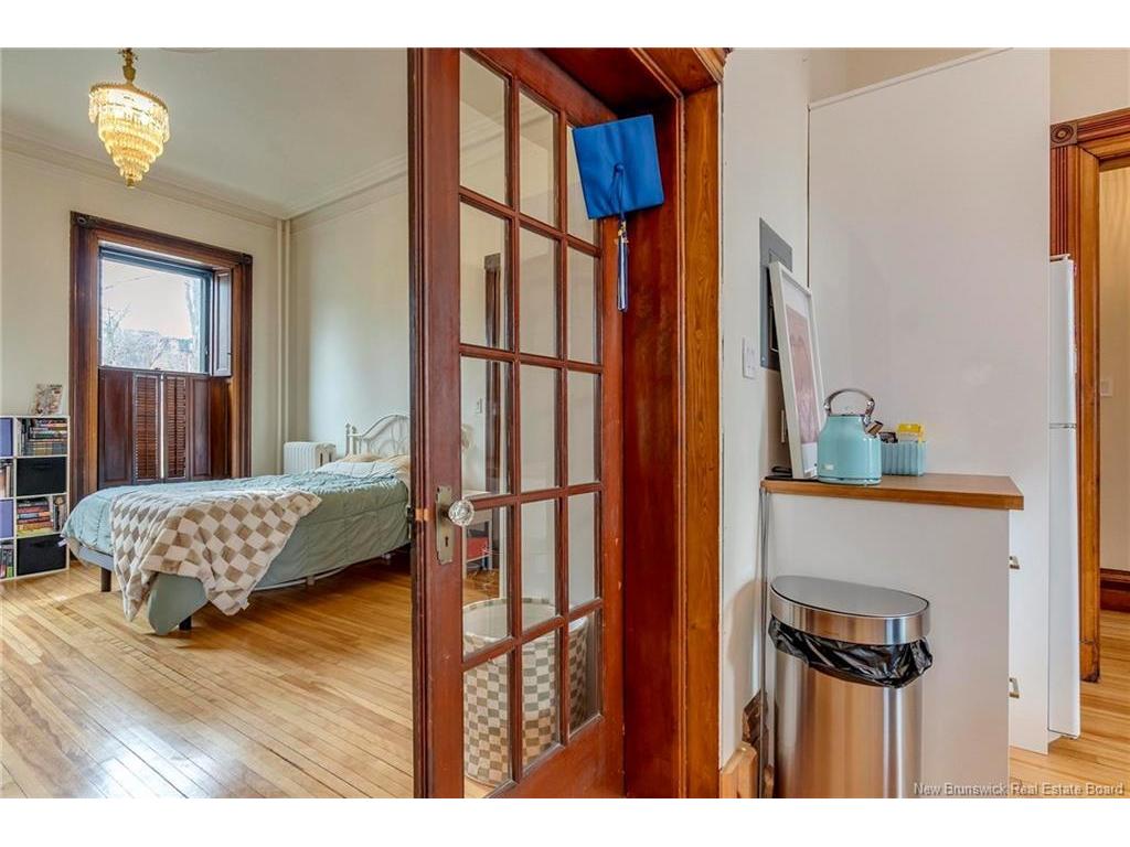









16


Queen Sq S

,
Saint John,




NB
E2L 1R7

