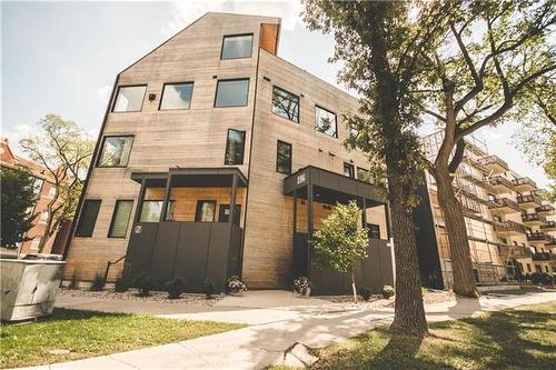 Featured Listing Photo 