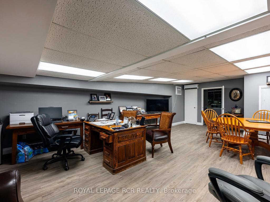 









21


Stewart

Court,
Orangeville,




ON
L9W 3Z9

