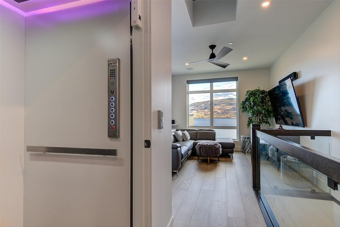 









5991


Princess

Street,
Peachland,




BC
V0H 1X7

