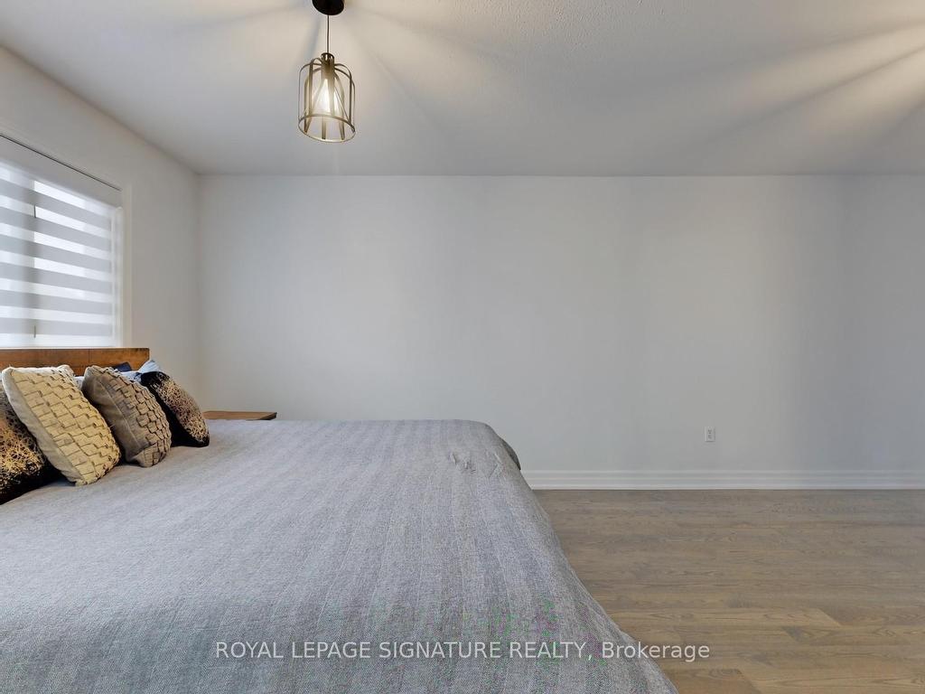 









10


Foxton

Road,
Markham,




ON
L6B 0A9

