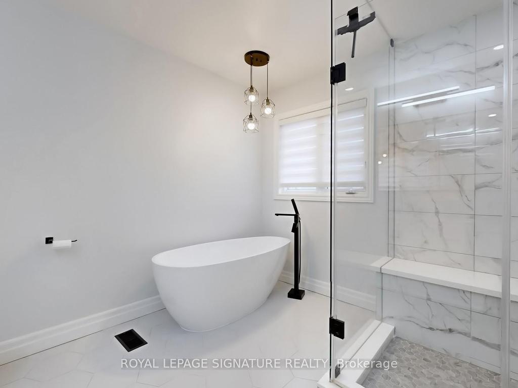 









10


Foxton

Road,
Markham,




ON
L6B 0A9

