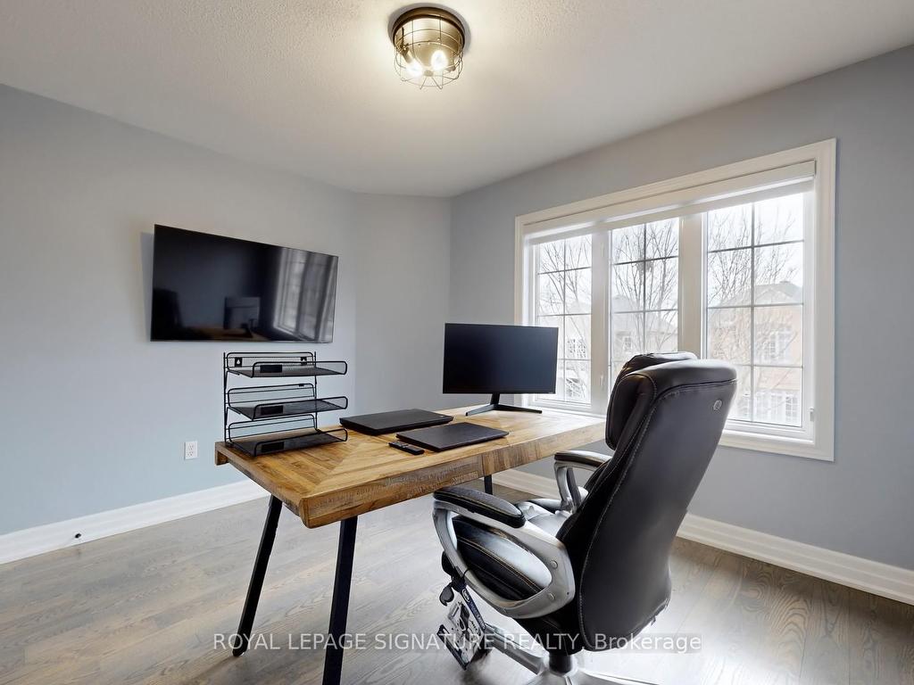 









10


Foxton

Road,
Markham,




ON
L6B 0A9

