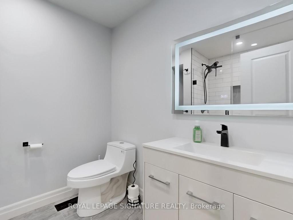 









10


Foxton

Road,
Markham,




ON
L6B 0A9

