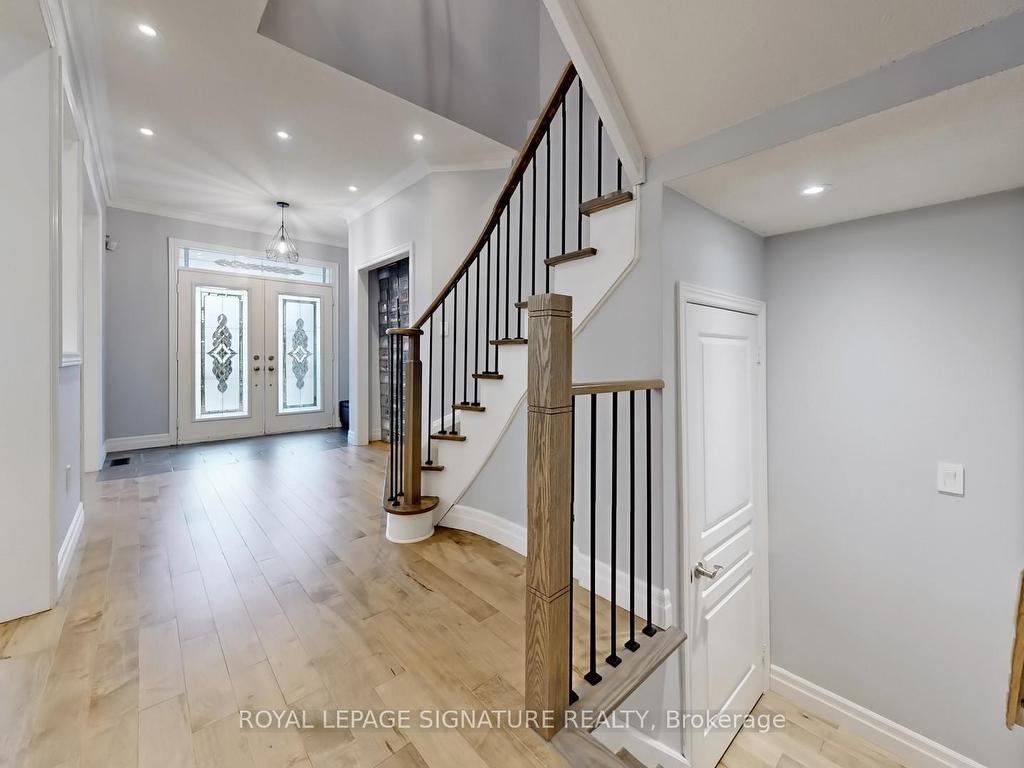 









10


Foxton

Road,
Markham,




ON
L6B 0A9

